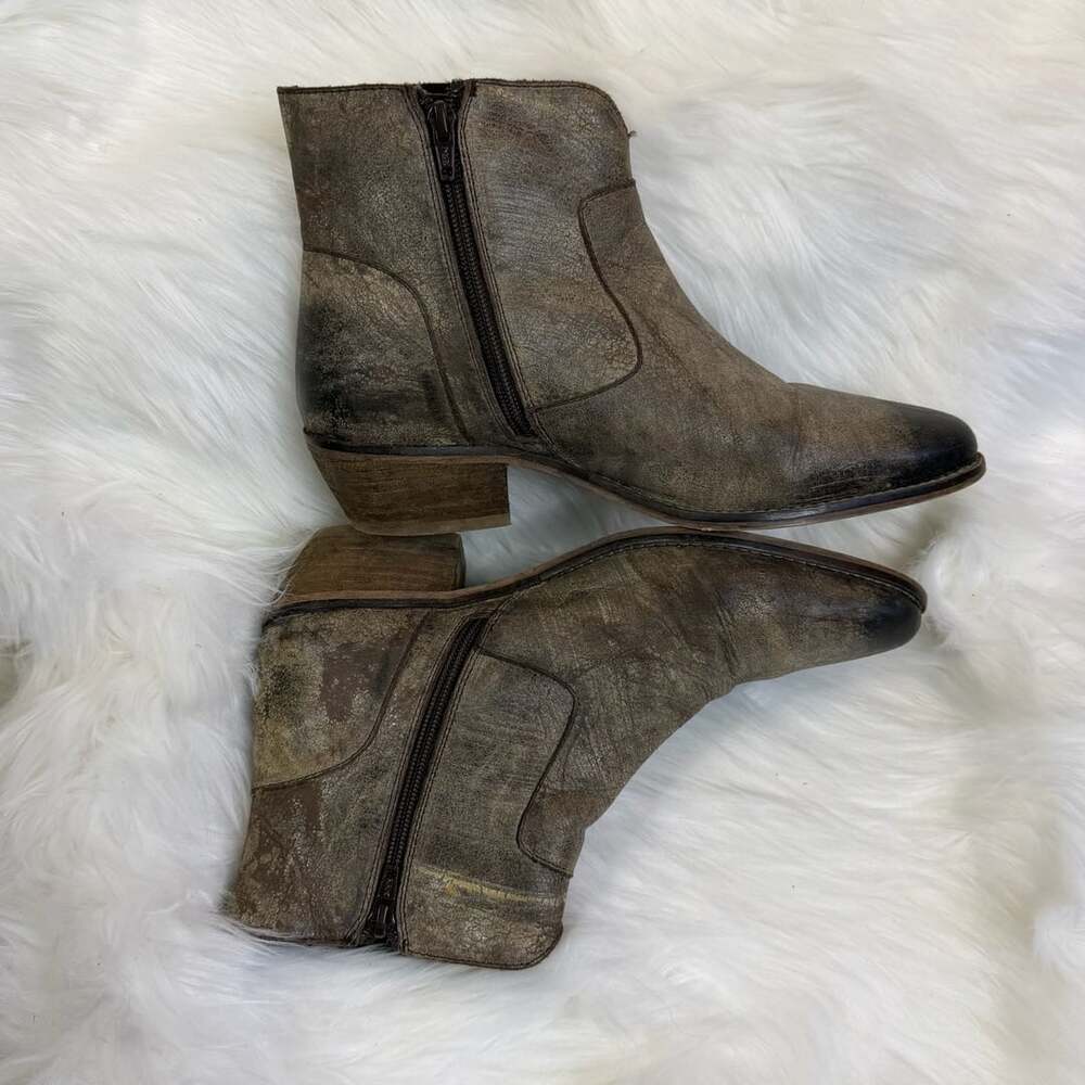 Diba True Walnut Grove Distressed Leather Western Ankle Booties